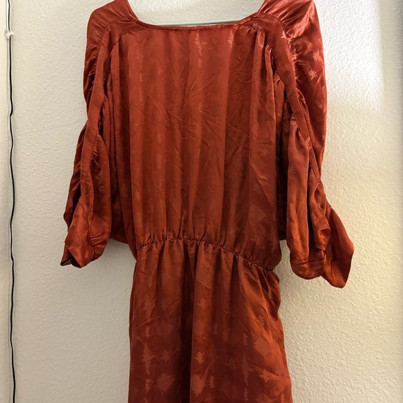 Callahan Knitwear Revolve Elegant Sami Rust Wrap Dress Size Small - Picture 8 of 9